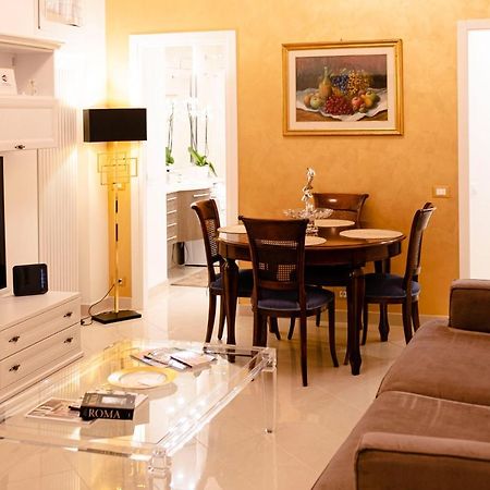 Cathy'S Luxury Home โรม ภายนอก รูปภาพ